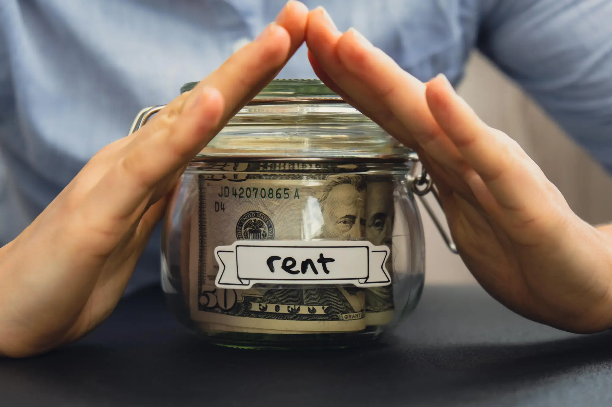 3 Rent Collection Tips for Chicago Landlords